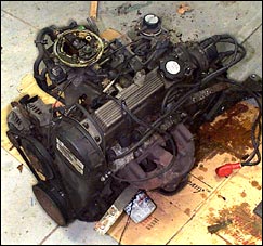 the worn out 3-cylinder gasoline engine